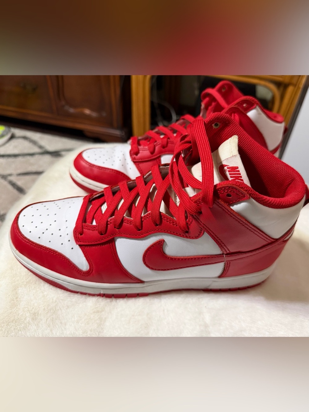 Nike championship red hi